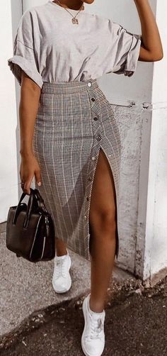 Vêtements Rok Outfit, Black And White Outfit, Skirt Maxi, Skirt Mini, Rock Design, Tights Outfit, Plaid Skirt, Looks Style, Mode Inspiration