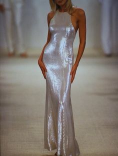 Ralph Lauren 1995, 2000s Runway Fashion, Ralph Lauren Runway, Dresses 90s, 90s Runway Fashion, Runway Outfits, Runway Dresses, Pinterest Fashion