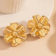 Brand New Women's Gold Flower Earrings 14k Gold Plated 925 Sterling Silver (Stamped) 1.6" Size Retail Price $300 Buy With Confidence From A Trusted Seller W/ A 99%+ Feedback Rating! A0125 (Id-1827-) Gold Flower-shaped Earrings For Mother's Day, Tarnish Resistant Gold Flower Earrings For Anniversary, Mother's Day Gold Flower-shaped Earrings, Gold Tarnish-resistant Flower Earrings For Anniversary, Yellow Gold Flower Earrings For Party, Yellow Gold Flower Earrings For Mother's Day, Gold Earrings For Mother's Day Formal Occasion, Gold Earrings With Flower Charm For Mother's Day, Gold Flower-shaped Earrings For Anniversary