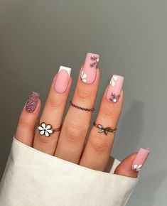 Nagel Tips, Easy Nails, Nails Set, Fake Nails With Glue, Floating Flowers, Purple Diamond, Flower Soft, Gold Powder, Pink And White Flowers