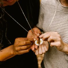 Friendship Necklace Set - Daisy — Seed&SoilShop Symbol Of Hope, Friendship Necklace, The Friendship, Friendship Necklaces, Hope Symbol, Botanical Jewelry, Grown Up, Jewelry Gift Box, Fine Hair