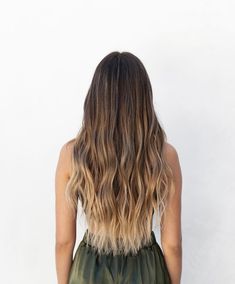 Hailey Sani, Surf Hair, Surfer Hair, Beachy Hair, Dark Roots Blonde Hair, Boring Hair, Balayage Brunette, Hair Inspo Color