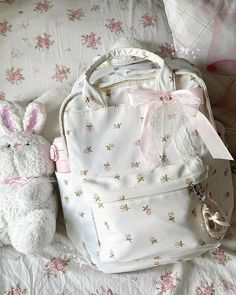 Dr Script, Cute Kawaii Outfits, Kawaii Outfits, Cr7 Jr, Stylish School Bags, School Bag Essentials, Pinterest Contest, My Style Bags