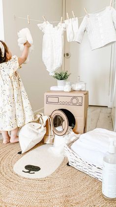 Cardboard Washing Machine, Kids Gardening Party, Cardboard Play, Cardboard Crafts Kids, Carton Diy, Cardboard Diy, Cardboard Box Crafts, Rainy Day Crafts, Things To Do At Home