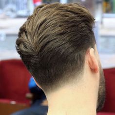 Mens Taper Fade Haircut, Taper Haircut Men, Ducktail Haircut, Tapered Fade, Trending Hair, Gents Hair Style, Classic Haircut