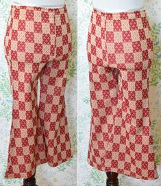 "These 70's plaid bell bottom pants are so MOD and fun. Great for bigger/ older kids and teens. On the short petite side for an adult. -No tags; handmade OOAK (I have a matching \"mommy\" outfit listed as well) -Size seems best for a kid's Large (please see measurements) -Waist measures best for 27-28\" and the length is short at 24\" -100% polyester knit -Deep brick red and beige tan checkered blocks with a floral pattern throughout. -Made to slip on with an elastic band around the waist -Excel Mommy Outfits, Bell Bottom Pants, Brick Red, Kids Pants, 1960s Vintage, Bell Bottoms, Pajama Pants, Plaid, High Waisted