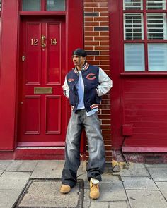 Varsity Jacket Outfit Mens, Timberland (men), Varsity Jacket Outfit, Streetwear Fashion Outfits, Timberland Outfits, Streetwear Outfit Ideas, Streetwear Inspiration, Boys Fits, Streetwear Inspo