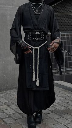 more on ig: @yth.anexe (black outfits, darkwear, subversive, japanese apparel, dark fashion, jade jewerly, cyberpunk fashion, kimono wear, dystopian outfit ) Dark Wizard Outfit, Cyberpunk Clothing Design, Japanese Male Clothing, Weird Outfits Street Style Men, Cyberpunk Priest, Japanese Style Outfits Men, Dystopian Aesthetic Outfit, Kimono Outfit Men, Ninja Outfit Design