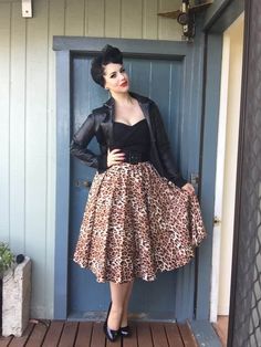 What Is Rocakbilly Style? Everything You Wanted To Know Rockabilly Fashion Outfits, Pin Up Looks, Retro Beauty