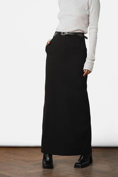 Tilde Maxi Skirt - Black Long Skirt Long Boots, Long Fall Skirt, The Row Aesthetic Outfit, Black Silk Maxi Skirt, Boots And Maxi Skirt, Long Skirt Office Outfit, Black Maxi Skirt Outfit For Work, Long Skirt Work Outfit, Black Pencil Skirt Outfits