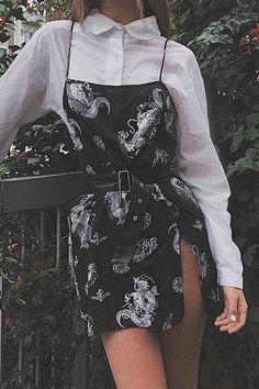 White Dragons, Mode Turban, Black Slip Dress, Alternative Outfits, Edgy Outfits, Outfits Casual, Looks Style, Mode Inspiration