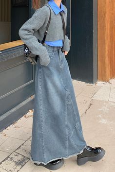 aesthetic long denim skirt, vintage denim skirt, jean maxi skirt, downtown girl outfits boogzel Casual Washed Skirt At Cheap Price, Long Denim Skirt Inspo Outfit, Long Denim Skirt Aesthetic, Jean Skirt Outfits Aesthetic, How To Style Jean Skirt, Maxi Jeans Skirt Outfit, Long Jeans Skirt Outfit, Maxi Jean Skirt Outfits, Denim Long Skirt Outfit