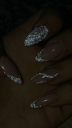 Silver Sparkly Prom Nails, Prom 2024 Nails, Club Nails Night, Flash Effect Nails, Blue Party Nails, Black Sparkly Nails Acrylic, Nails For Black Prom Dress, Flash Glitter Nail, Silver Nails Prom