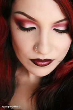 Makeup Tips For Blue Eyes, Red Eyeshadow Look, Drag Make-up, Red Lip Color, Cute Eyeshadow Looks, Tattoo Henna