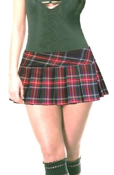 School Fitted Plaid Mini Skirt, Fitted Plaid Tennis Skirt For School, Retro Mini Skirt Skort For School, Preppy Red Fitted Skort, Retro Mini Skort For School, Retro School Mini Skort, Fitted Plaid Skort For School, Fitted Multicolor Mini Skirt For School, Retro Mini Skirt For School