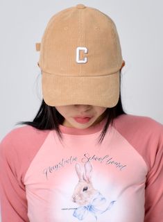 Product Detail Discover the latest KPOP-inspired fashion for women with Corduroy Cap BJ331! Inspired by KPOP stars like BLACKPINK and TWICE, this Korean Fashion Collection piece is perfect for casual events and festivals. Made with 100% cotton, this cap is both stylish and comfortable. Style : Casual Occasion : Festival Material : Cotton, Corduroy Cotton100 Model Size Height : 166cm / Top : S / Bottom : S(25 inch) .prddescription table, .prddescription td, .prddescription th { border : 1px solid Trendy Winter Baseball Cap With Curved Brim, Trendy Winter Streetwear Baseball Cap, Trendy Winter Hat With Curved Visor, Retro Cotton Baseball Cap With Letter Print, Trendy Fall Snapback Baseball Cap, Cute Cotton Baseball Cap For Spring, Trendy Cotton Baseball Cap For Winter, Casual Corduroy Baseball Cap For Winter, Cute Spring Cotton Baseball Cap