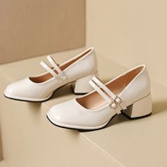 French Mary Jane Shoes Thick Heel Retro Women's Shoes – Dresslittly Elegant Wedding Shoes, Flower Heels, Crop Top With Jeans, Wedding Shoes Heels, Shoe Insoles, Mary Jane Pumps, Retro Women, Mary Jane Heels, Leather Mary Janes