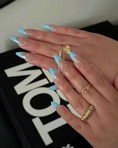 Hot Nails Trends 2024 Summer, Ombre Chrome Nails, Stilleto Nails Designs, Romantic Nails, Cute Summer Nails, Vibrant Nails, Glow Nails, Vacation Nails, Dope Nail Designs