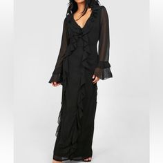 Brand New Boohoo Petite Plunge Ruffle Flare Sleeve Maxi Dress -Never Worn -Black -Size 6 -Long Sleeve Black V-neck Ruffled Maxi Dress, Black V-neck Maxi Dress With Ruffles, Dress For Petite Women, Petite Maxi Dress, Maxi Dress Collection, Chunky Trainers, Trending Sunglasses, Sleeve Maxi Dress, Guest Outfit