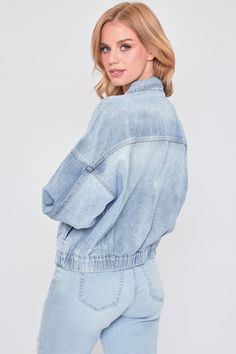 90s Style Relaxed Fit Spring Outerwear, 90s Style Light Wash Denim Jacket For Fall, 90s Spring Outerwear With Relaxed Fit, 90s Light Wash Denim Jacket For Fall, Oversized Cropped Jacket, Casual Style, 90s Inspired Spring Streetwear Outerwear, 90s Light Wash Outerwear For Spring, 90s Style Light Wash Spring Outerwear, 90s Style Washed Denim Jacket For Spring