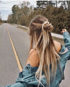 Casual Hairstyles For Long Hair, Blond Balayage, Foto Tips, Hair Stylies, Casual Hairstyles, Hair St, Blog Inspiration, Hair Bun, Lifestyle Fashion