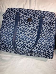 Tommy Hilfiger Large Tote Bag Purse Blue and White. Tommy Hilfiger Blue Rectangular Bag, Everyday Blue Tommy Hilfiger Shoulder Bag, Tommy Hilfiger Blue Bags For Daily Use, Tommy Hilfiger Blue Travel Bag, Tote Bag Purse, Tommy Hilfiger Women, Large Tote Bag, Large Tote, Travel Bags