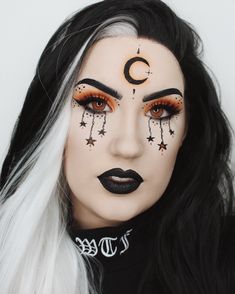 Fall Witch Makeup, Evil Witch Makeup Halloween, Witch Face Makeup Halloween, Witchy Make Up Ideas, Moon Witch Makeup Halloween, Glitter Witch Makeup, Lunar Witch Makeup, Witchy Face Paint, Lunar Witch Costume