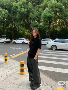 Comfy Asian Outfit, Tom Boy, College Fits, 여름 스타일, Casual Day Outfits, Tomboy Outfits, Tomboy Style Outfits, Korean Aesthetic, Easy Trendy Outfits