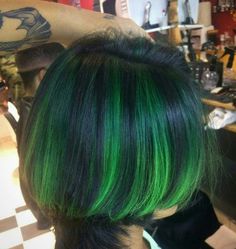 Green Hair Streaks, Short Hair Highlights, Peekaboo Hair, Black Hair With Highlights, Green Highlights, Hair Streaks, Hair Color Techniques, Alternative Hair