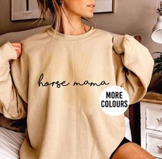 UK ORDERS FOR SHIRTS, SWEATSHIRTS, HOODIES, DOORMATS AND MUGS PLACED TODAY (15TH DEC) SHOULD BE WITH YOU IN TIME FOR CHRISTMAS (ALL BEING WELL WITH THE POST). FULL REFUND GIVEN IF THEY DON'T REACH YOU IN TIME 🙂 🐴Show off your love for your horse with this "Horse Mama" sweatshirt. This ultra-comfortable pullover is crafted from a soft blend of premium cotton and polyester, perfect for cosy moments at the stables or lounging at home. It's also great for staying warm during early morning rides or Mom Sweater, Pet Rats, Mama Sweatshirt, Pull Sweat, Time Quotes, Pet Parent, Jumper Sweater, Early Morning, Stables