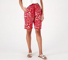 From everyday to vacay, these printed Bermuda shorts take you there in sweet style (with a frayed hem for a more lived-in look). From Susan Graver. Frayed Shorts, Feminine Chic, Bermuda Short, Susan Graver, Linnet, Sweet Style, Red Floral, Short Pants, Fashion Pants