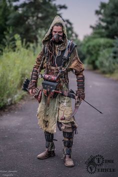 Pan (Postapo-Nomad by Tharrk on DeviantArt) Post Apocalyptic Outfit Male, Post Apocalyptic Outfit, Apocalypse Costume, Apocalypse Outfit, Post Apocalyptic Clothing, Apocalypse Fashion, Dystopia Rising, Wasteland Warrior