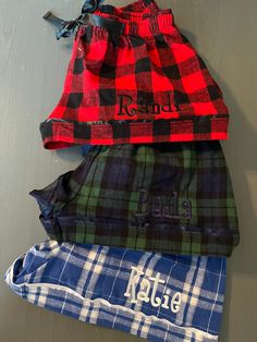 Monogrammed Flannel Shorts These shorts are darling and 100% cotton flannel.  Little details count, the shorts feature a drawstring cord, satin piping on leg opening, and wasteland with elastic.   Sizing: XXS - XXL XXS - 0 XS -2 Small 4-6 Medium 8-10 Large 12-14 XL 16 XXL 18 Customize by adding name or initials Personalization Information At checkout, please leave initials in the following format first -last- middle ALL items will be personalized EXACTLY as initials are submitted at checkout,  M Plaid Pajama Shorts, Flannel Shorts, Plaid Pajama, Plaid Pajamas, Sleep Shorts, Pajama Robe, Pajama Shorts, Cotton Flannel, Girls Trip