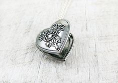 Heart Shaped Locket Necklace For Valentine's Wedding, Heart-shaped Locket Necklace For Wedding, Valentine's Day, Heart-shaped Locket Necklace For Wedding On Valentine's Day, Heart Shaped Locket Necklace For Wedding On Valentine's Day, Silver Heart Necklace For Valentine's Day Wedding, Silver Heart Necklace For Wedding On Valentine's Day, Silver Heart Locket Necklace For Wedding, Wedding Locket Necklace For Valentine's Day, Locket Necklace For Valentine's Day Wedding