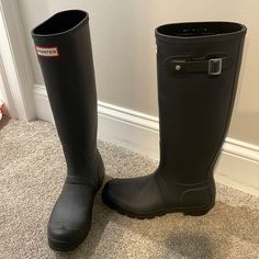 Hunter Tall Rain Boots. Women’s 8. Color- Black. Barely Worn, Look Brand New. Black Waterproof Knee-high Boots, Black Knee-high Waterproof Boots, Classic Round Toe Rain Boots For Fall, Black Knee-high Rain Boots For Winter, Black Leather Rain Boots For Fall, Black Knee-high Rain Boots, Casual Black Ankle-high Rain Boots, Casual Black Medium Width Boots, Casual Black Boots