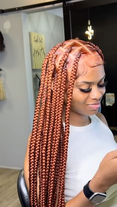 Ginger Braiding Hairstyles, Braiding Colors For Black Women, Two Colored Braids, Mixed Color Hair Black Women, Ginger Hair Knotless Braids, Knotless Braids With Ginger Color, Ginger Hair With Braids, Ginger Natural Hairstyles, 530 Braids