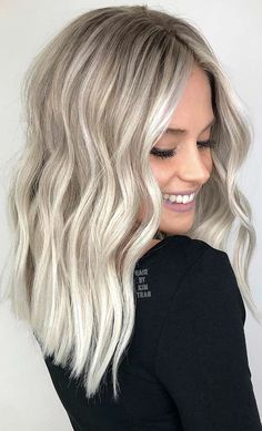 Blonde Hair Colour Shades, Beachy Hair, Hair Color Shades, Modern Fall, Medium Long Hair