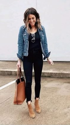 Denim Jacket Outfit, Mode Inspo, Fall Winter Style, Casual Fall Outfits, Mom Outfits, Mode Inspiration, Fall Winter Fashion, Work Attire