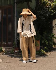 Earth Tone Outfits Men, Japanese Outfits Street Style, Japanese Street Fashion Men, Filipino Fashion, Men Fashion Photoshoot, Japanese Street Wear, Classy Streetwear, People Clothes