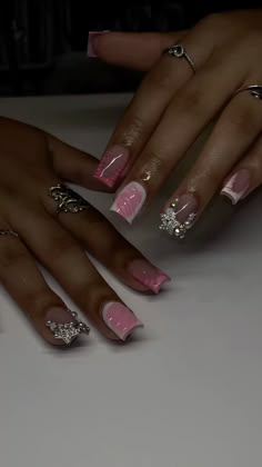 Nails With Letters, Bad Bad, Casual Nails, Acrylic Nails Designs, Pretty Nail Art Designs