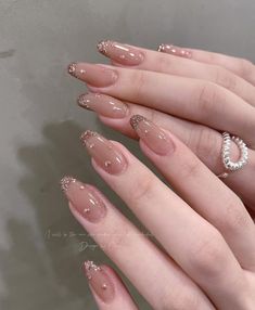 Nailart Nude, Rose Gold Nails Design, Elegant Touch Nails, Bridal Nails Designs, Valentine Nails, Rose Gold Nails, Pretty Nail Art Designs, Nail Art Wedding