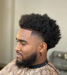 High Taper Fade Haircut Black, Tapered Afro, Male Haircuts Curly, Beyonce Hair