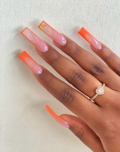 Long Acrylic Nails Summer Colors, Pink Short Acrylic Nails Designs, Unique Acrylic Nails 2024, Pink Short Acrylic Nails, Summer Nails Black Women, Dominican Nails, Acrylic Nails Designs, Nails Orange