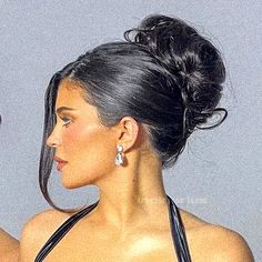 Updo With Side Part, Kylie Jenner Hair Updo, Updo Side Part, 90s Updo, Red Carpet Hair