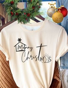 Nativity Shirts Vinyl, Simple Christmas Shirts, Jesus Christmas Shirts, Christmas Christian Shirts, Christmas T Shirt Design Ideas, Christian Christmas Shirt Ideas, Christmas Tshirts Designs, Holiday Shirts Vinyl, Christmas T-shirts