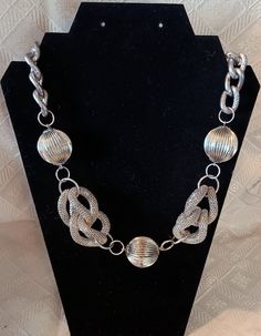 Vintage vera wang large chain and mesh ball necklace. This is a silver tone chunky chain Ball Necklace, Simply Vera, Chunky Necklace, Beaded Necklaces, Vera Wang, Necklace Etsy, Silver Tone, Beaded Necklace, Jewelry Necklaces