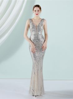 This outfit is definitely captivating. A prom girls dreams have actually come to life with this flooring size mermaid dress. Silver Party Dress, Tea Length Prom Dress, Tea Length Bridesmaid Dresses, Beaded Party Dress, Silver Party, Plunging Neck, Sequin Party Dress, Prom Girl, Gold Sequins