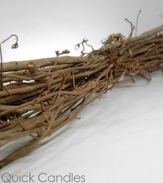 twigs are arranged on top of each other to form a long, thin branchy structure