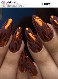 Copper Nails Designs, Hottest Nail Trends, Copper Nails, Chrome Nails Designs, Graduation Nails, Geometric Nail, Fall Nail Art, Fall Nail Colors, Hot Nails