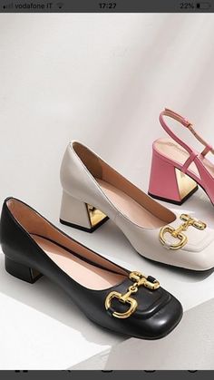 New Style Shoes, Fab Shoes, Mid Heels Pumps, Classy Shoes, Walk In My Shoes, Chic Shoes